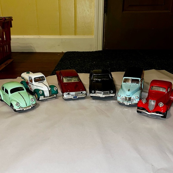 Volkswagon VW 1955 Beetle Vintage Mint Green Doors Open Collectible - Picture 16 of 16